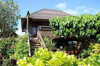 Havaiki Pearl Lodge Fakarava Exterior photo